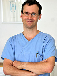 Zahnarzt Dr. Christoph Dietl